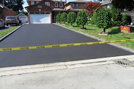 Trusted Le Roy, IL Driveway Paving  Experts